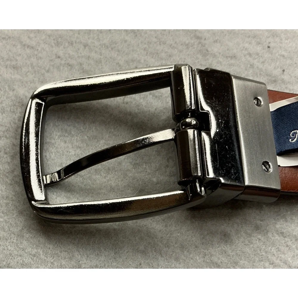 Tommy Bahama Reversible Belt Black Brown Leather Swivel‎ Buckle Size 34 Mens